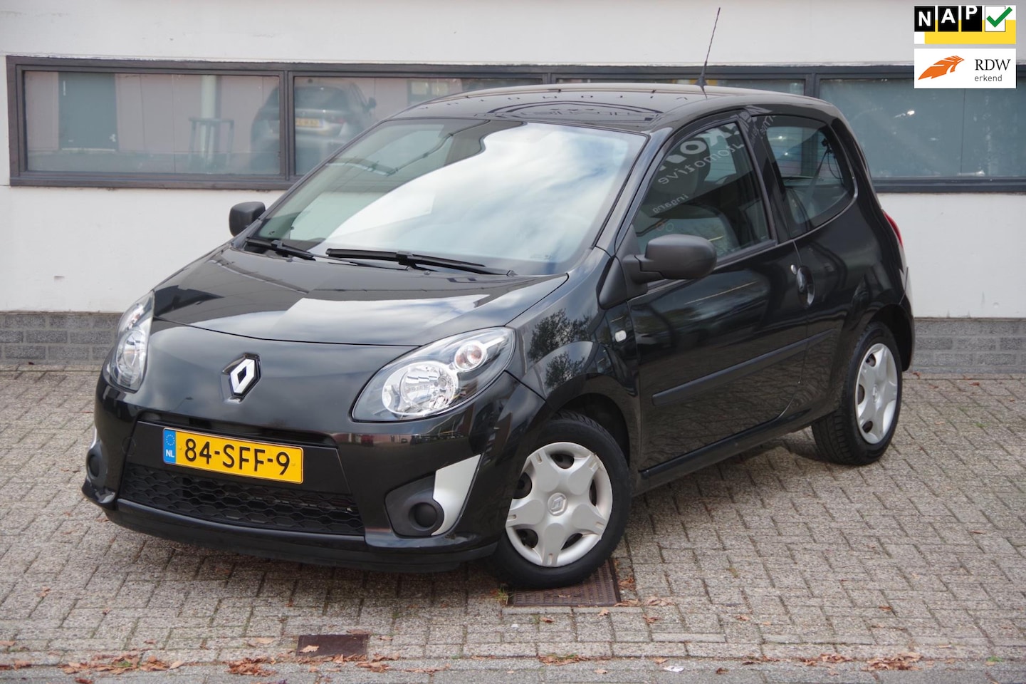 Renault Twingo - 1.2-16V Authentique 1.2-16V Authentique - AutoWereld.nl