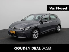 Volkswagen Golf - 1.0 eTSI Life 110 PK | Automaat | Navigatie | Adaptieve Cruise Control | Lane Assist |