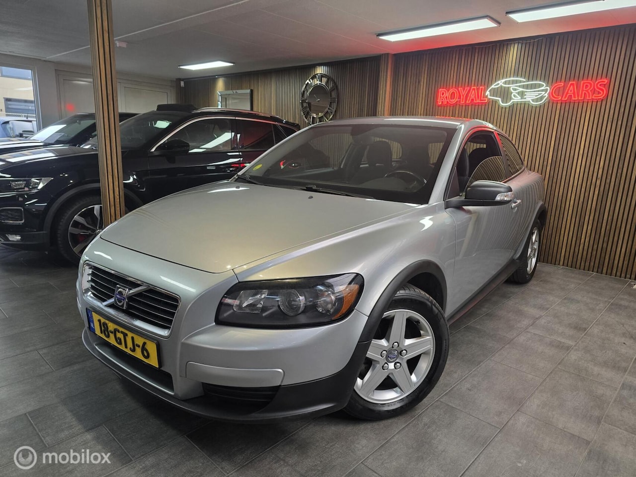 VOLVO C30