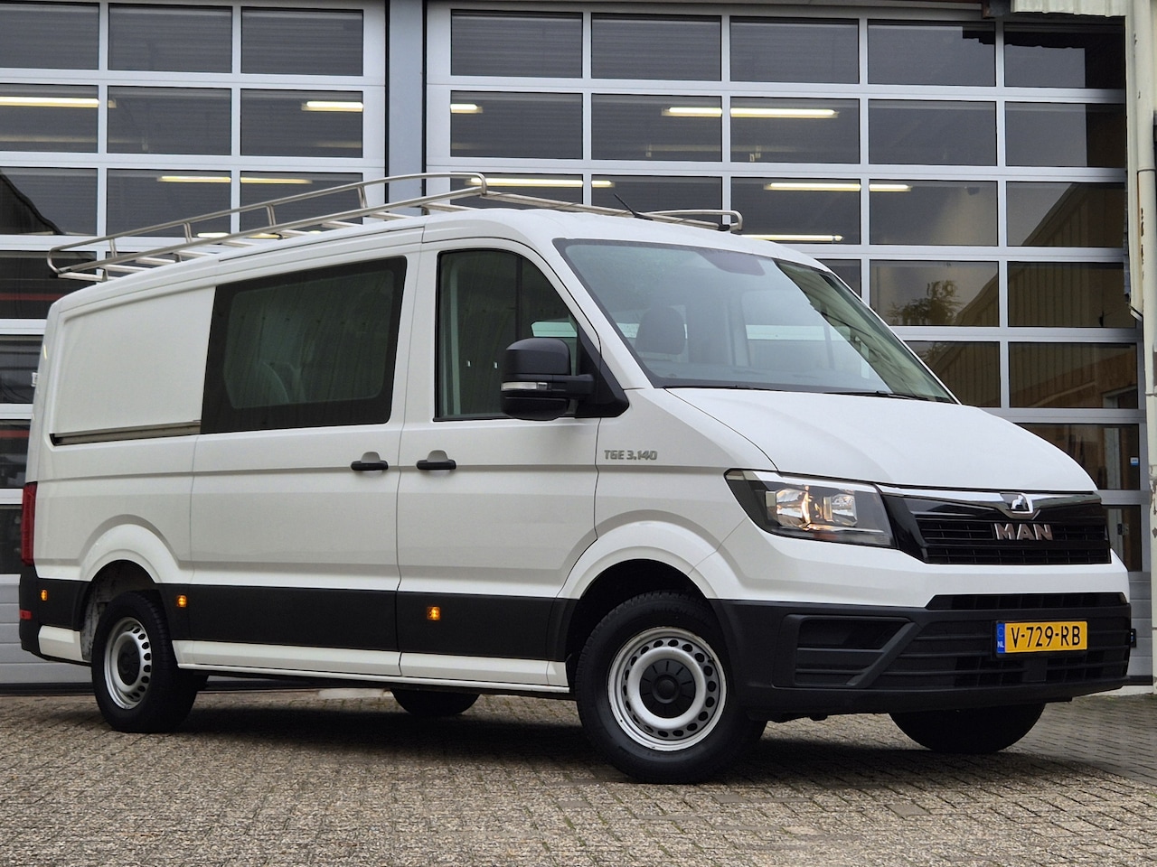 MAN TGE - 3.140 L3H2 | 4x4 | DUB-CAB | NAVI | CRUISE | - AutoWereld.nl