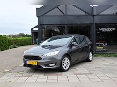 Ford Focus Wagon - 1.0 Lease Edition titanium Carplay Navigatie