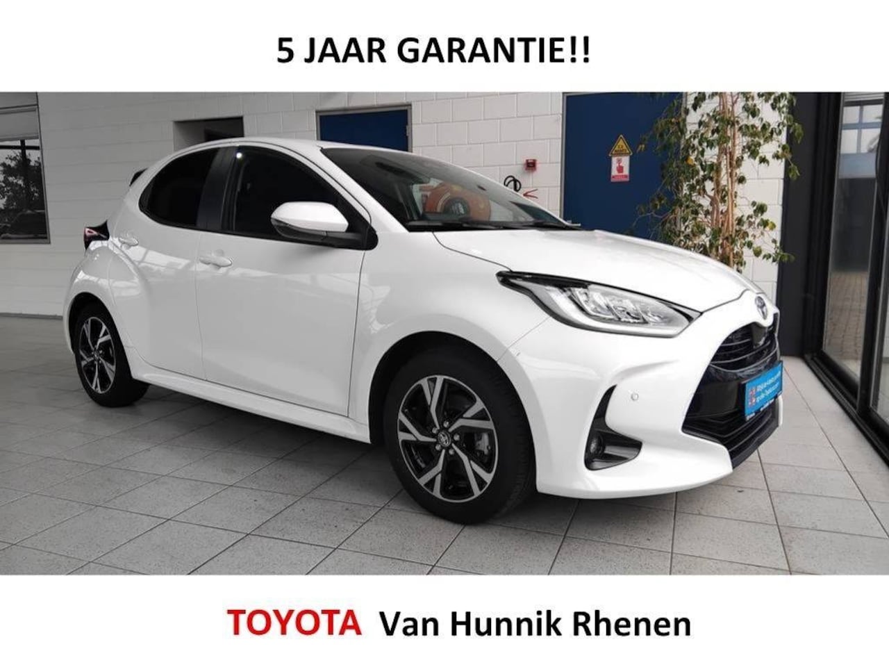 Toyota Yaris - 1.5 Style | Park sensoren | Dodehoek | Apple/Android | Stoelverw - AutoWereld.nl