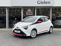 Toyota Aygo - 1.0 VVT-i Automaat 5D X-Play | Eerste eigenaar, Apple CarPlay/Android Auto, Parkeercamera,