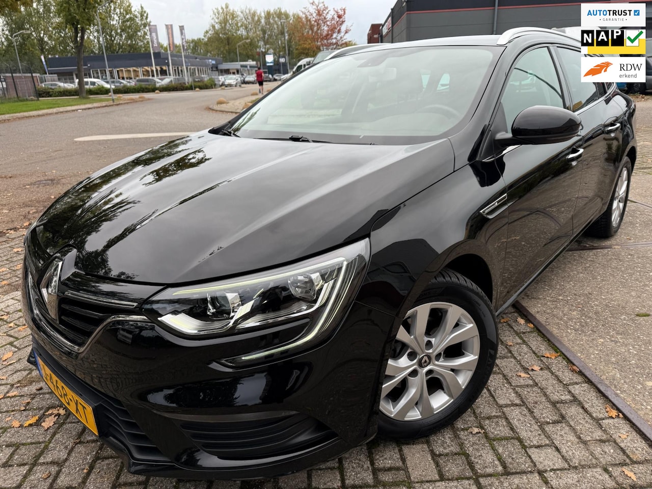 Renault Mégane Estate - 1.3 TCe INTENS 2020 AUTOMAAT 140PK NAVI APPLE CARPLAY - AutoWereld.nl