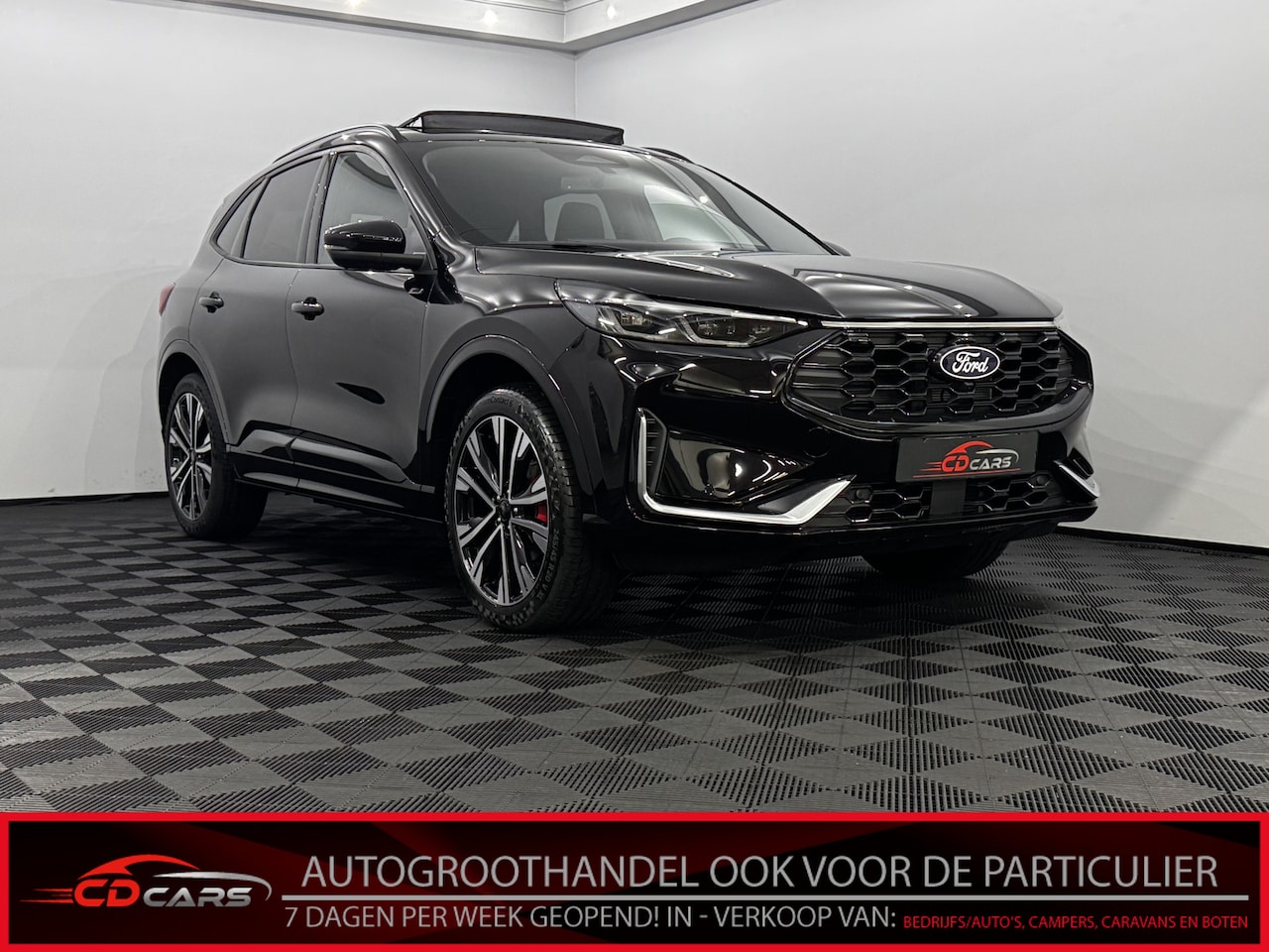 Ford Kuga - 2.5 PHEV ST-Line X Plug-in Pano, 360 Camera, B&O, Winterpakket, Half leder, Trekhaak, Crui - AutoWereld.nl