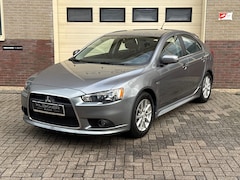 Mitsubishi Lancer Sportback - 1.6 Limited Edition 1ste eig. | Cruise | Navi | Clima