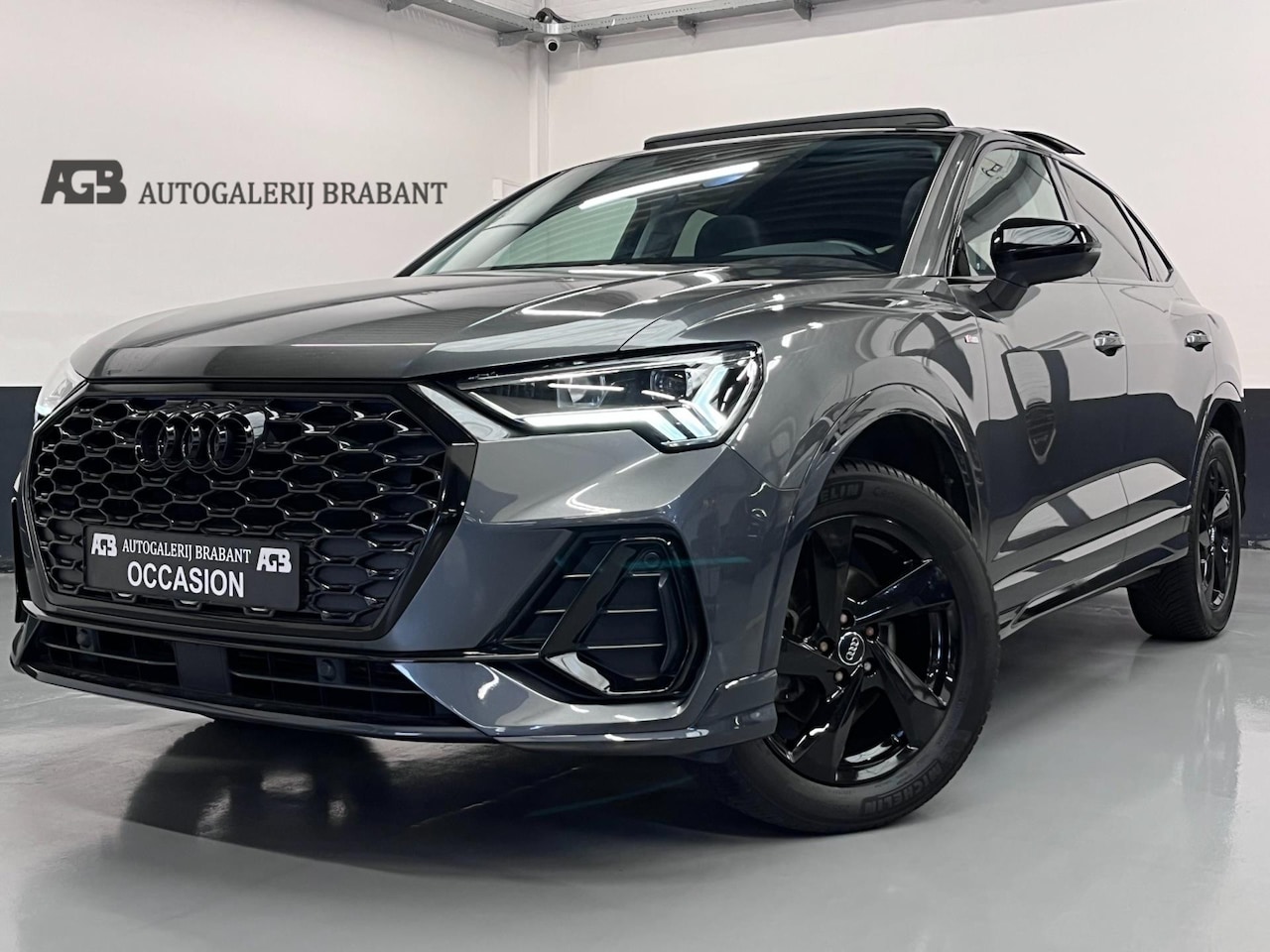 Audi Q3 Sportback - 35 TFSI Pro Line S Pano/Automaat/Carplay/Suede - AutoWereld.nl