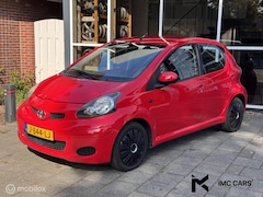 Toyota Aygo - 1.0-12V Comfort Airco Rood