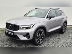 Volvo XC40 - 2.0 B3 Ultra Dark MY 2026 - 21” Wielen - Panorama dak - Lighting - I H/K Audio - 360 Cam