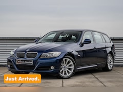 BMW 3-serie Touring - 330i High Executive | 121.000KM | Individual | Sport Seats | Bluetooth