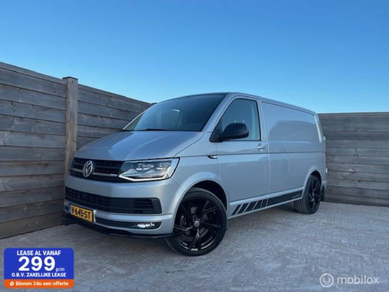 Volkswagen Transporter - 2.0 TDI L1H1 Highline DSG- 20Inch - AutoWereld.nl