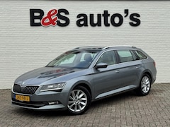 Skoda Superb Combi - 1.8 TSI Style Business Automaat Adaptive cruise Climate control Leer/Alcantara Stoelverwar