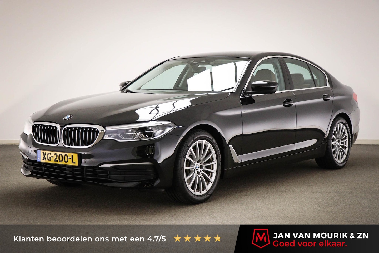 BMW 5-serie - 520i Corporate Lease High Executive | SPORT LINE PACK | STOELVERWARMING | TREKHAAK | 18" - AutoWereld.nl