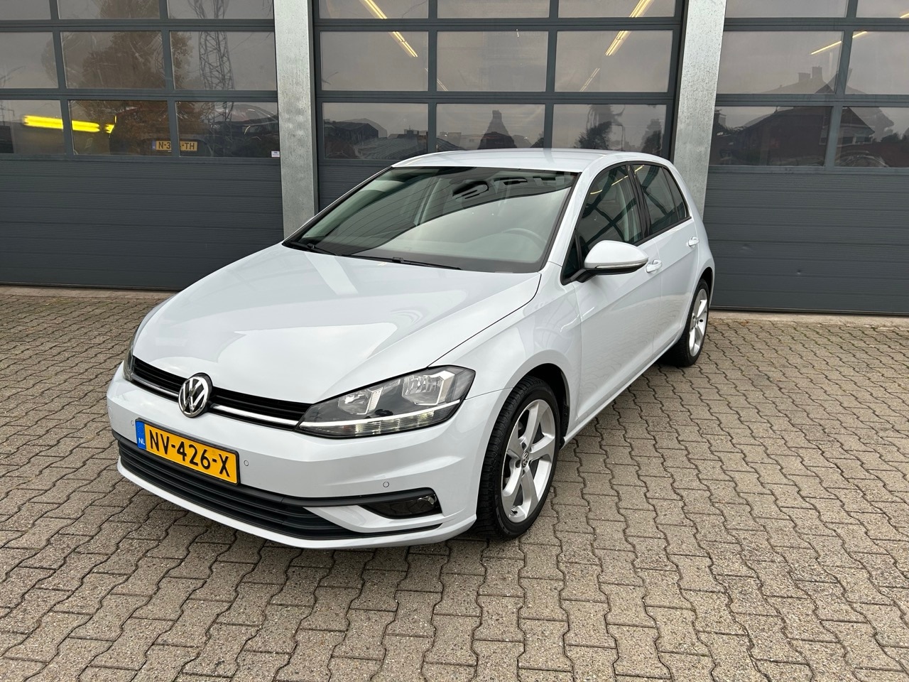 Volkswagen Golf - Vii 1.0 TSI 110pk 5-drs Comfortline - AutoWereld.nl