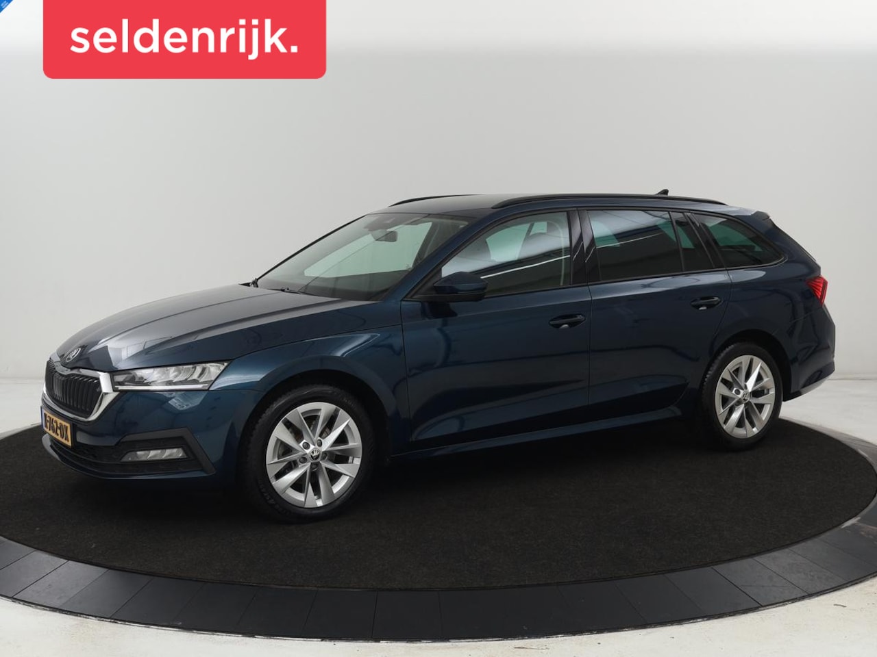 Skoda Octavia - 1.0 TSI Business Edition | Trekhaak | Stoelverwarming | Carplay | Parkeerhulp | Navigatie - AutoWereld.nl