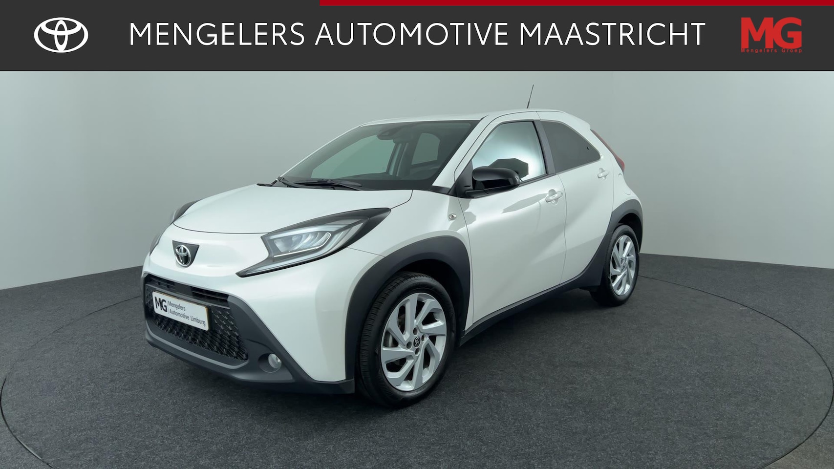 Toyota Aygo X - 1.0 VVT-i MT first / 1e eigenaar / dealeronderhouden / LED - AutoWereld.nl