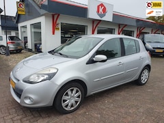 Renault Clio - 1.5 dCi Parisienne 5drs AIRCO BJ 2011