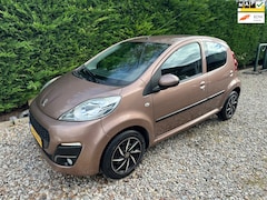 Peugeot 107 - 1.0 Active Automaat Airco 86DKM NAP