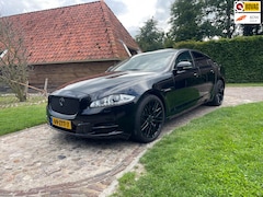 Jaguar XJ - 2.0 Luxury-PANO-CAMERA-NL AUTO-BLACK OPTIEK-20"