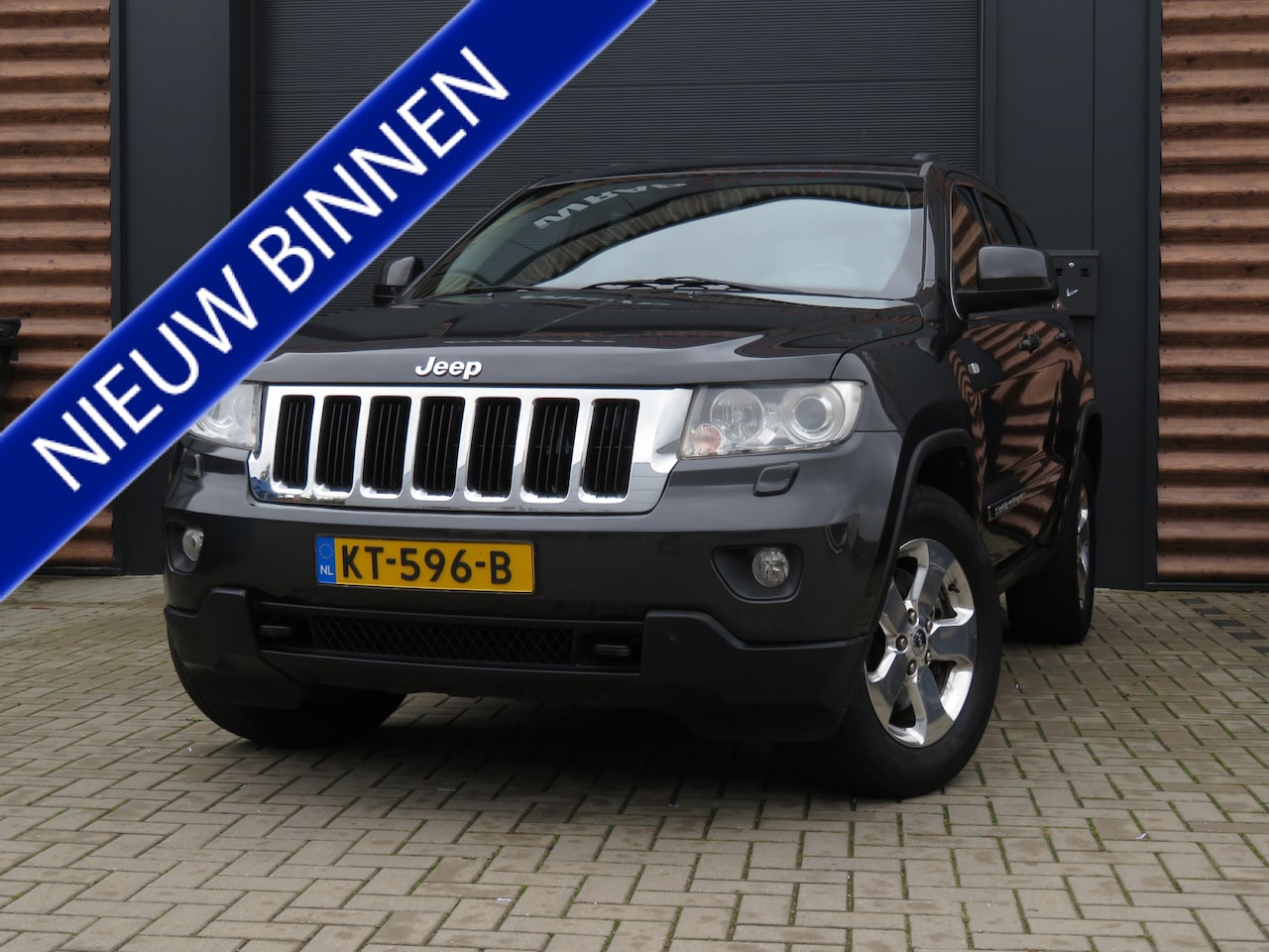 Jeep Grand Cherokee - 3.6 AWD Limited Airco Cr-Control Trekhaak Youngtimer - AutoWereld.nl