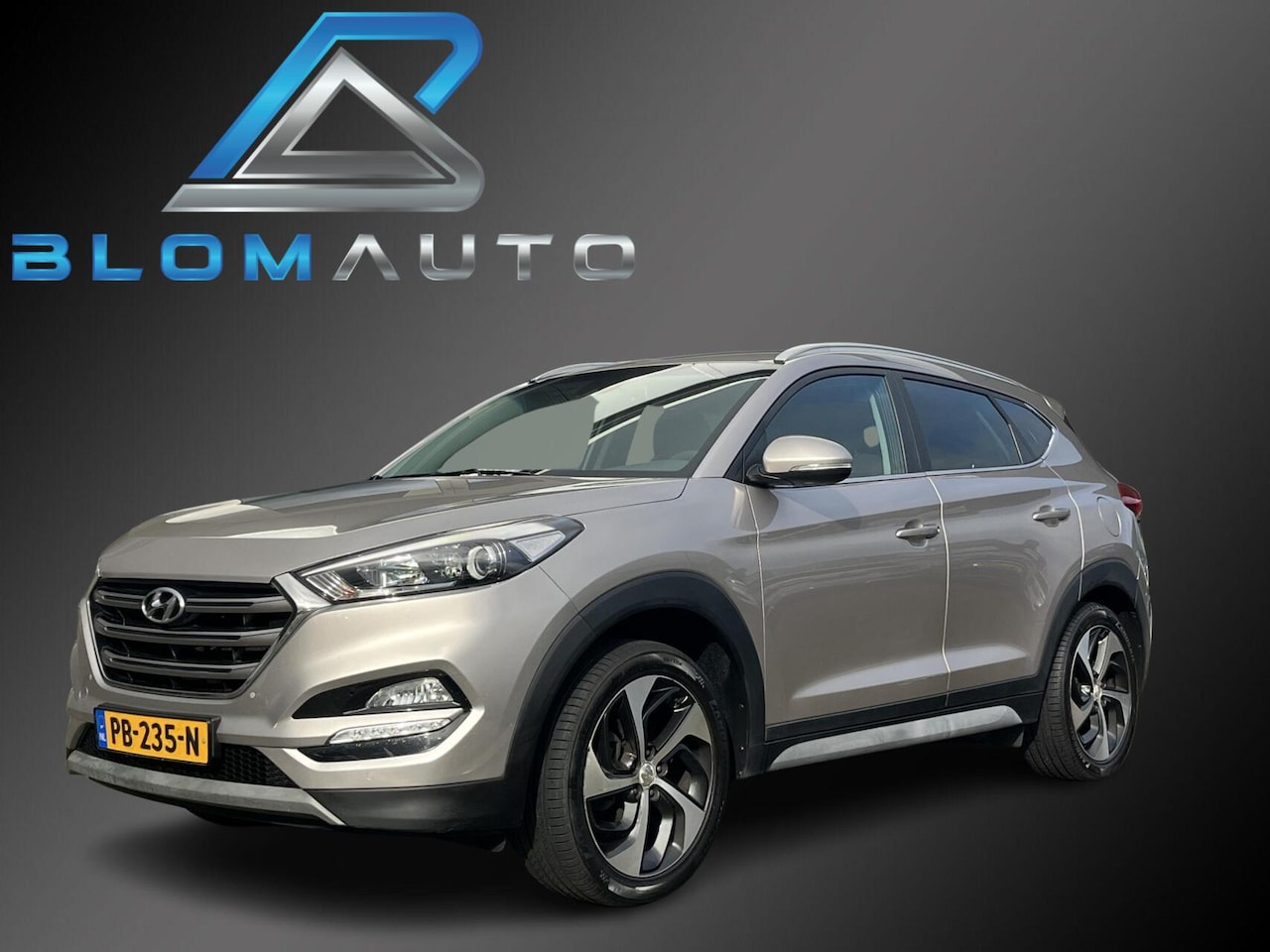 Hyundai Tucson - 1.6 GDi TREKHAAK+19INCH+STOELVERWARMING - AutoWereld.nl