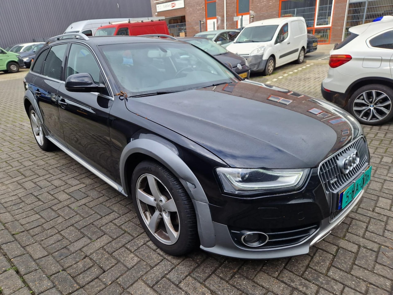 Audi A4 allroad quattro - 2.0 TDI Pro Line, Lederen bekleding, Afneembare trekhaak (handel) - AutoWereld.nl