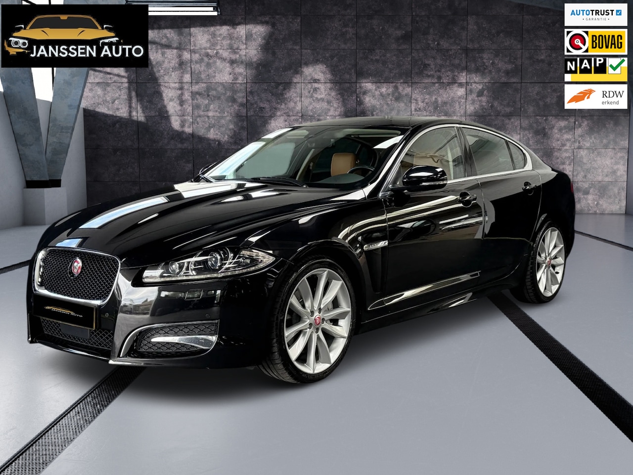 Jaguar XF - 3.0D S R-Sport | Uniek | 65.000km | Top onderhoud | Full Option | Zeer mooi - AutoWereld.nl