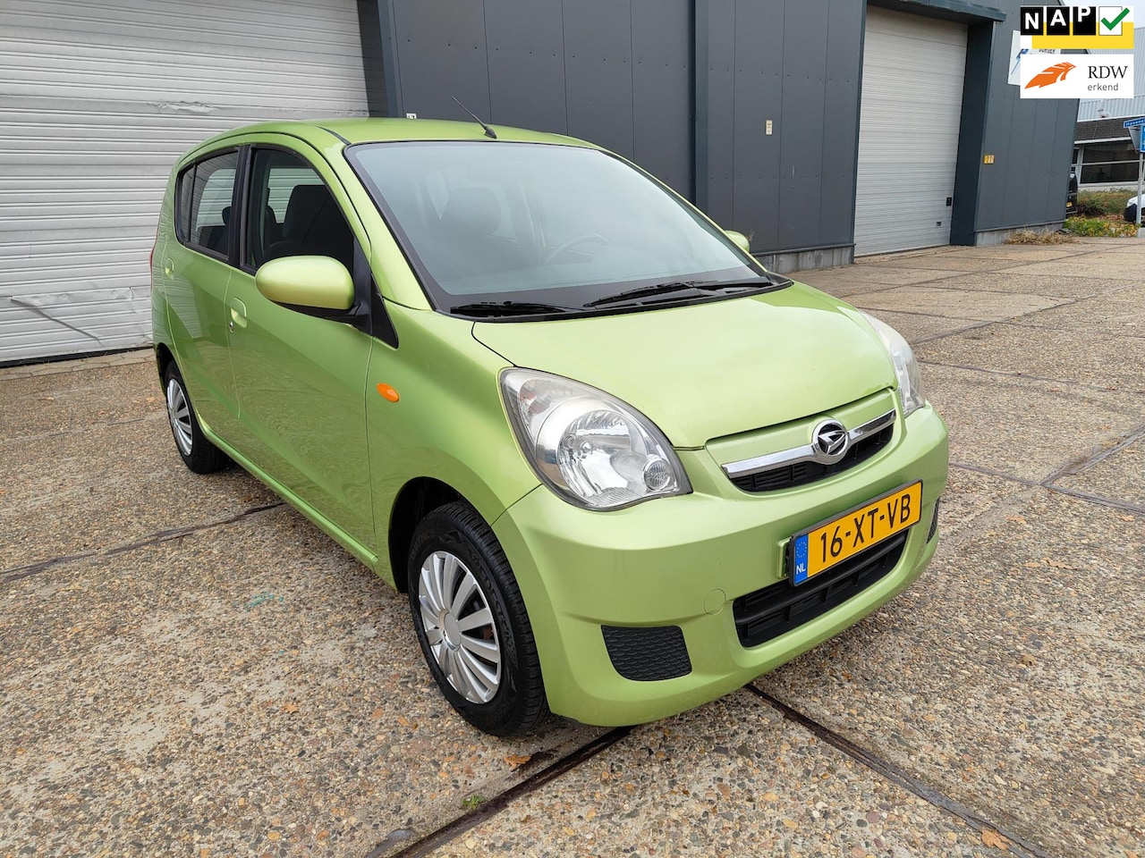 Daihatsu Cuore - 1.0 Premium 1.0 Premium ( Airco ) - AutoWereld.nl
