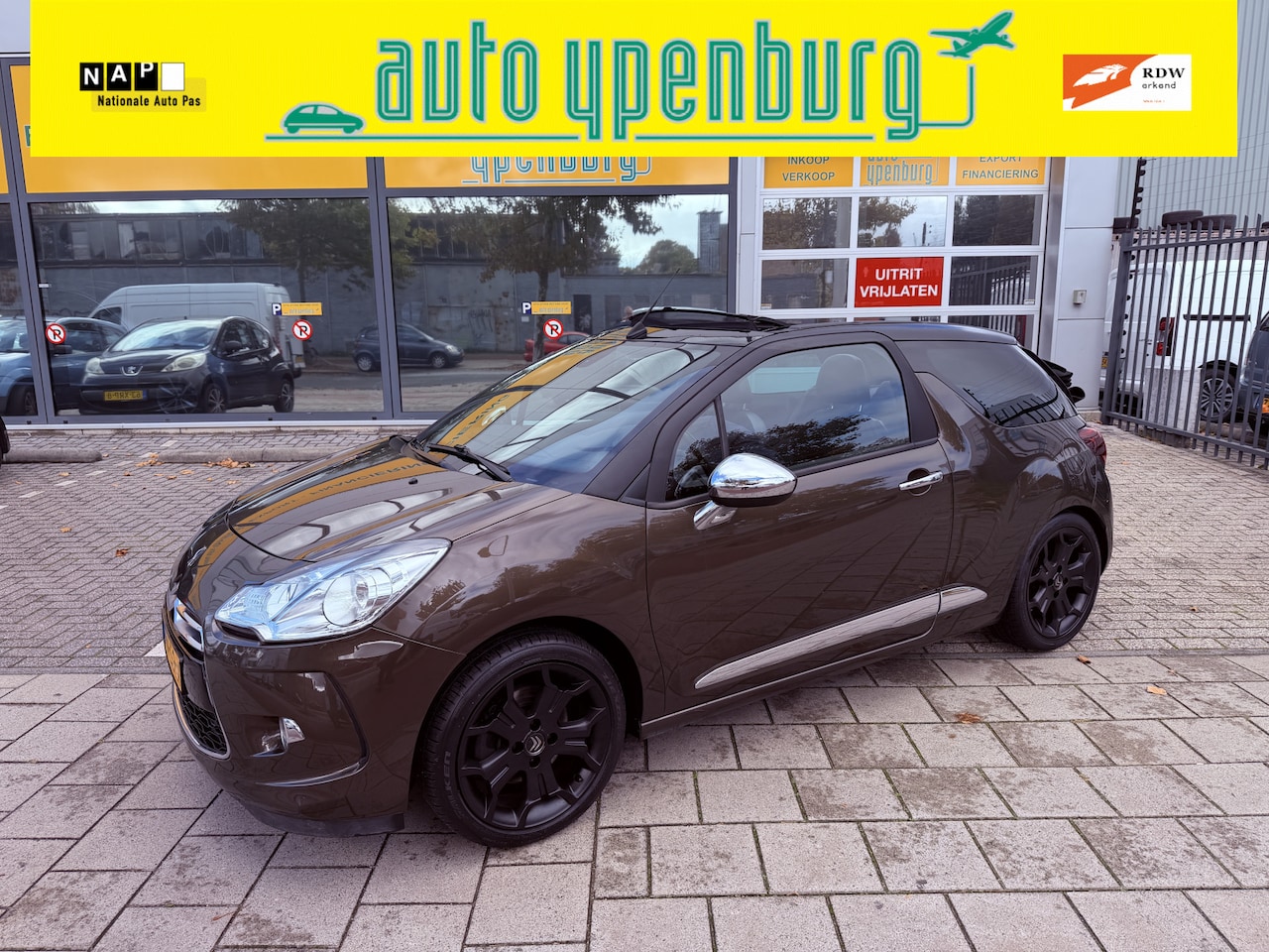 Citroën DS3 Cabrio - 1.6 THP Ultra Prestige * 115.265 Km * Climatronic * Alcantara Leder * - AutoWereld.nl