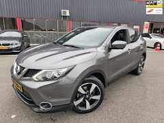 Nissan Qashqai - 1.2 N-Vision // NAP / AUTOMAAT / TREKHAAK