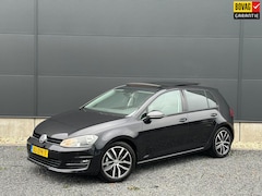 Volkswagen Golf - 1.4 TSI Highline Panodak | Clima | Navi