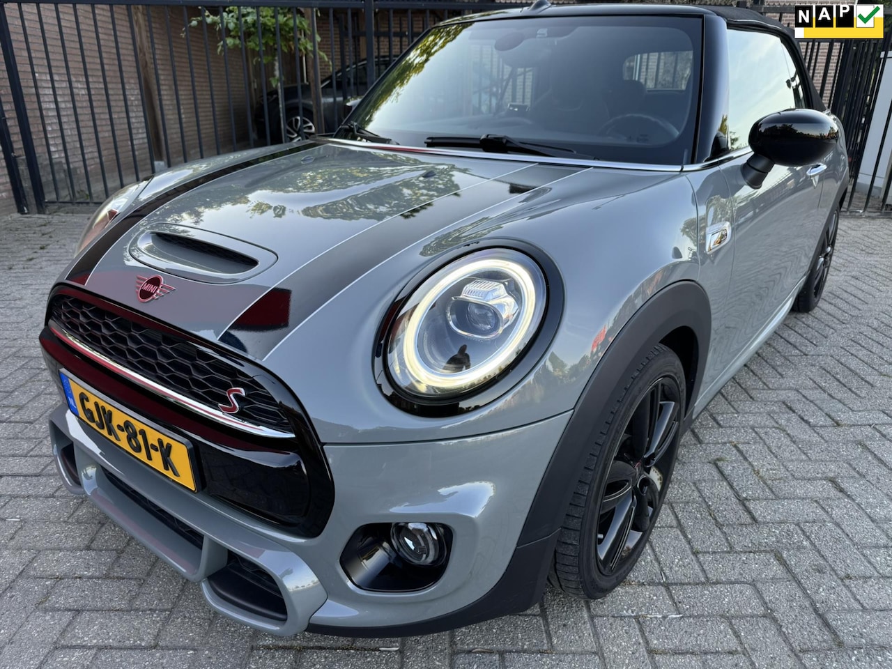 MINI Cabrio - 2.0 Cooper S Automaat (JC Works pakket) - AutoWereld.nl
