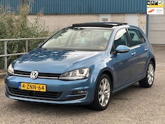 Volkswagen Golf - 1.4 TSI ACT Business Edition Pano Navi Camera Clima NAP