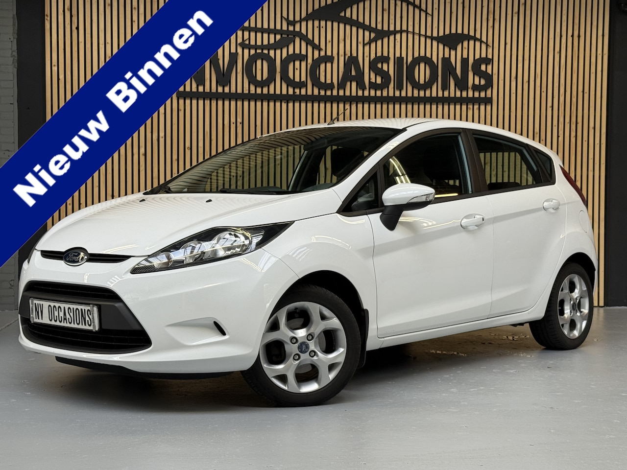 Ford Fiesta - 1.25 Limited AIRCO/ELEKR/15"LV/NAP/APK/MFS/SPORTIEF! - AutoWereld.nl
