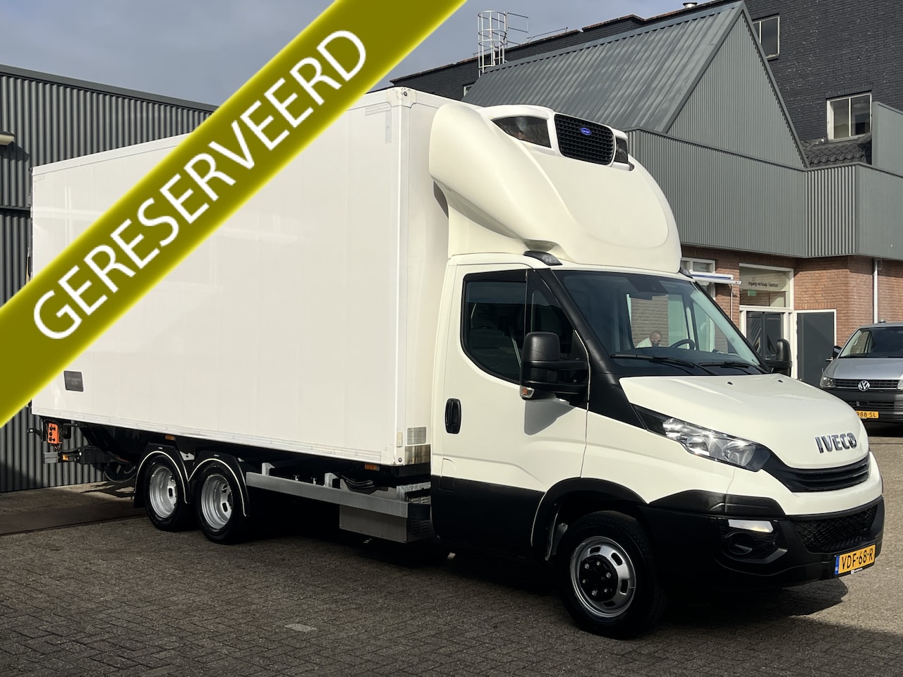 Iveco Daily - 35C16D 2.3 Koelvries wagen -20° 3690 kg laadvermogen Be-combi Koelwagen Koeling Laadklep 1 - AutoWereld.nl