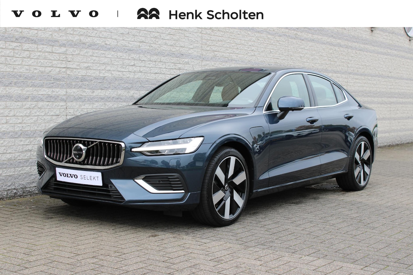 Volvo S60 - Recharge T6 Automaat AWD Ultimate Bright | Nappa Leder met ventilatie Charcoal/Amber | Tre - AutoWereld.nl