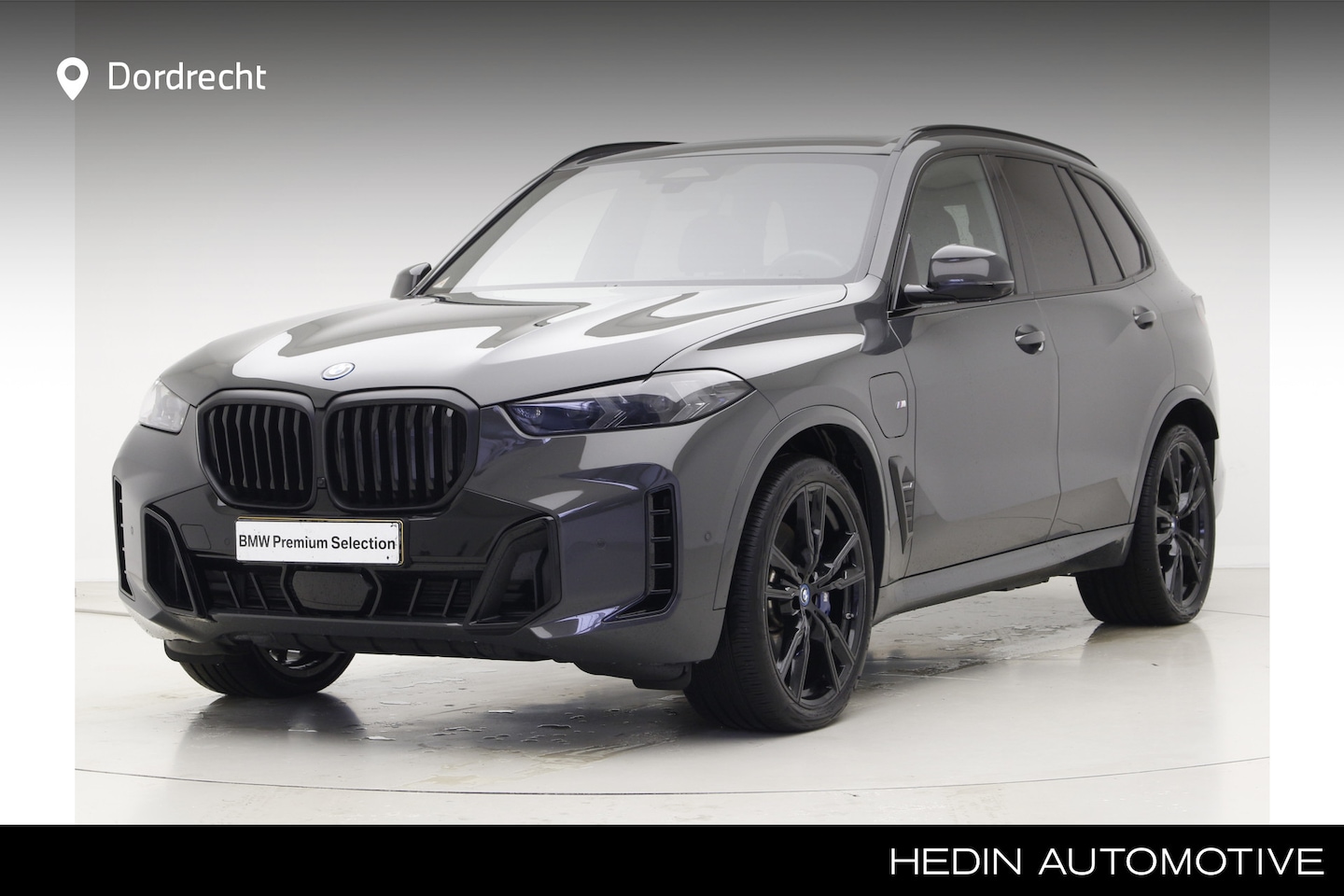 BMW X5 - xDrive50e M-Sport Pro | 22'' | Soft Close | Panorama Sky Lounge | Harman Kardon | Trekhaak - AutoWereld.nl