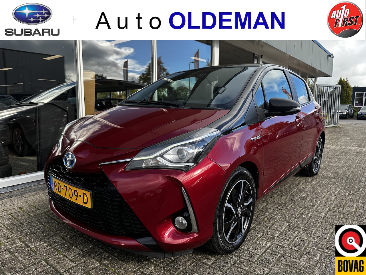 Toyota Yaris - 1.5 Hybrid Bi-Tone NAVI,CLIMA,CRUISE,LICHTMETAAL - AutoWereld.nl
