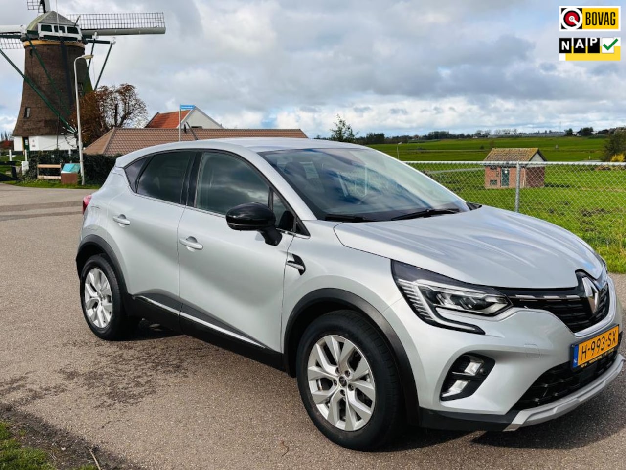 Renault Captur - 1.0 TCe 100 Intens|Apple carplay|Eerste eigenaar|Dealer onderhouden - AutoWereld.nl