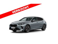 BMW 1-serie - 120 M-Sport Pro - Pano - Trekhaak - Driving + Parking Ass