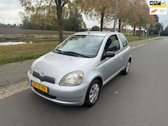 Toyota Yaris - 1.3-16V VVT-i YORIN AIRCO/NAP/APK 10-2026