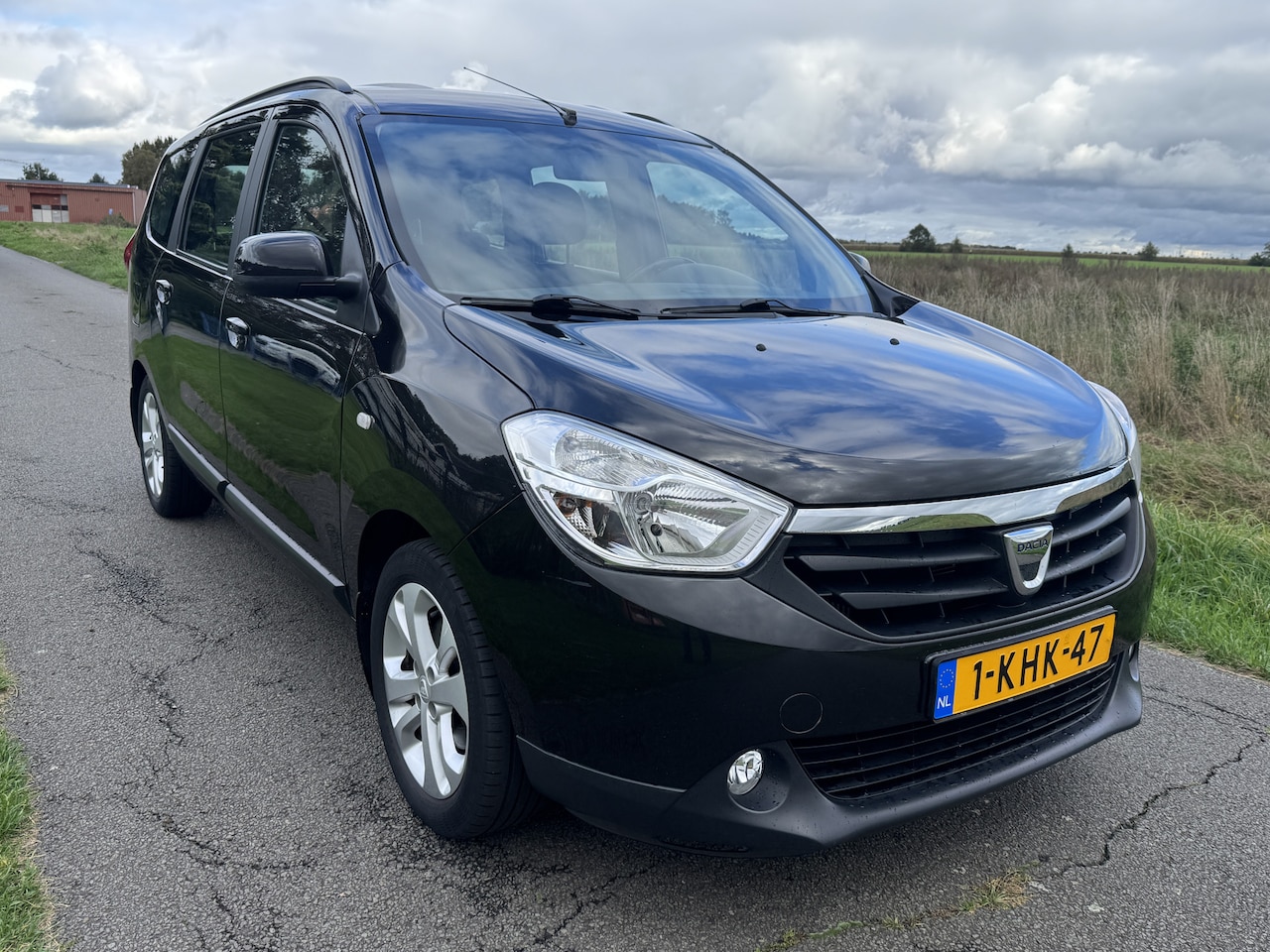 Dacia Lodgy - 1.2 TCe Prestige 5p. Airco/Navi/PDC/ 1e EIGENAAR /NL-AUTO! - AutoWereld.nl