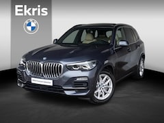 BMW X5 - xDrive45e | Achteruitrijcamera | Panoramadak | Luchtvering | Stoelverwarming | PDC | 19''