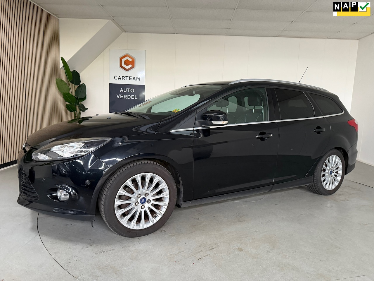 Ford Focus Wagon - 1.6 EcoBoost Titanium Airco, Leder, Trekhaak, LMV - AutoWereld.nl