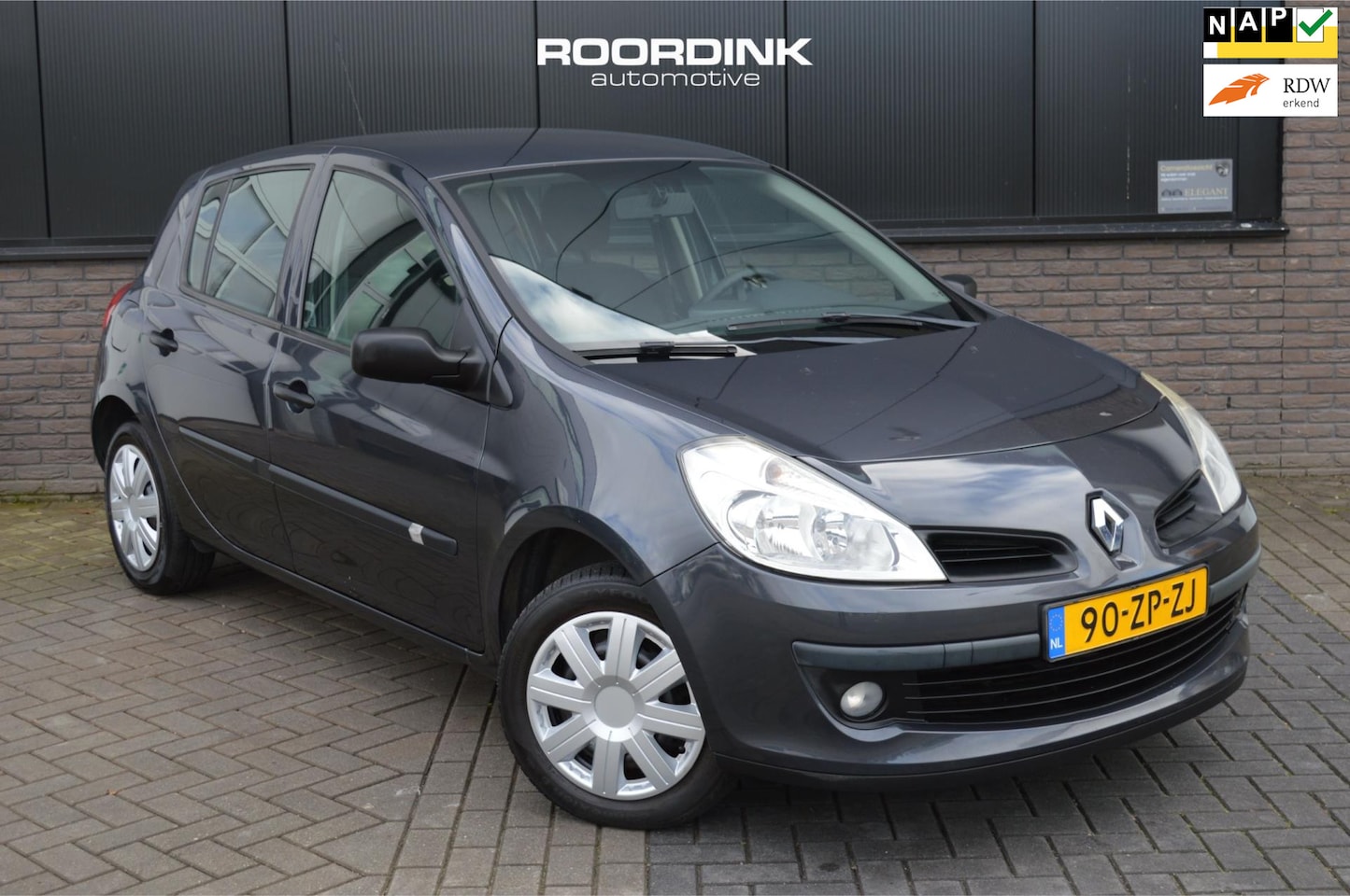 Renault Clio - Elek.ramen|Airco|5-deurs|75pk! - AutoWereld.nl