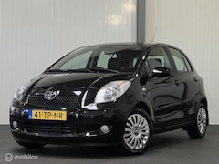 Toyota Yaris - 1.3 VVTi Luna AUTOMAAT [ trekh climate zgoh ]
