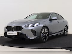 BMW 2-serie Gran Coupé - 220 M Sport Automaat / Sportstoelen / Achteruitrijcamera / Adaptieve LED / M Adaptief onde