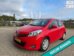 Toyota Yaris - 1.0 VVT-i Trend Airco | Navi | Parkeer Camera