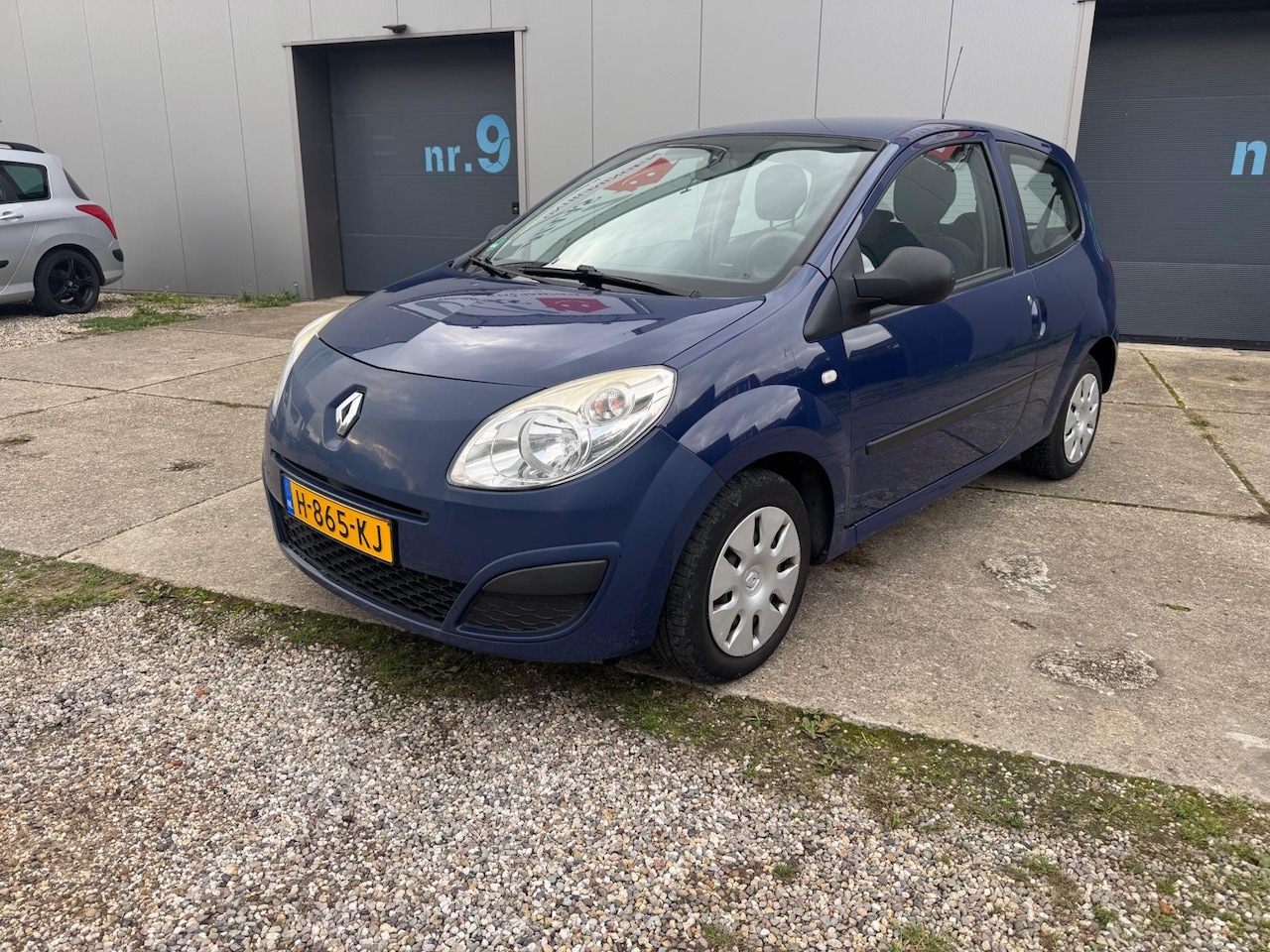 Renault Twingo - 1.2 Acces met airco - AutoWereld.nl