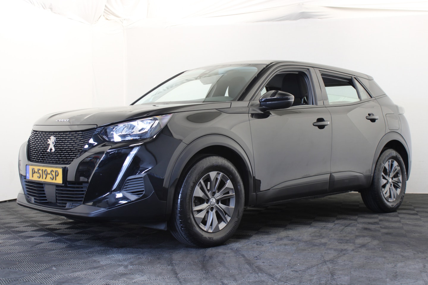 Peugeot 2008 - 1.2 PureTech Blue Lease Allure 1.2 PureTech Blue Lease Allure - AutoWereld.nl